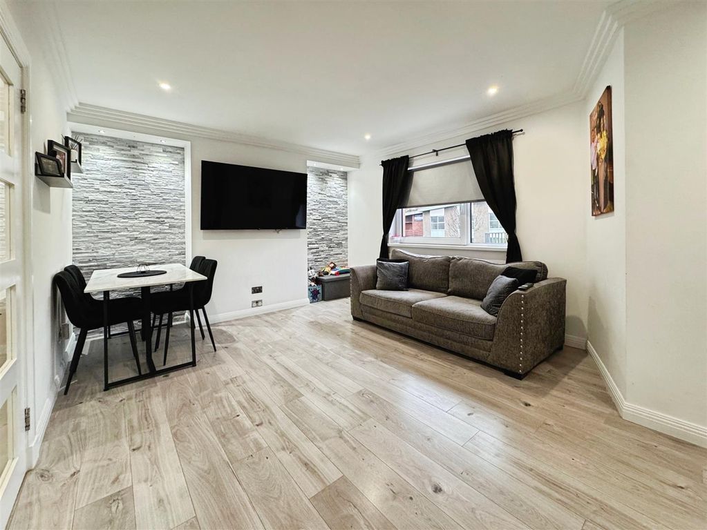 Property photo 2 of 28 2.Jpeg