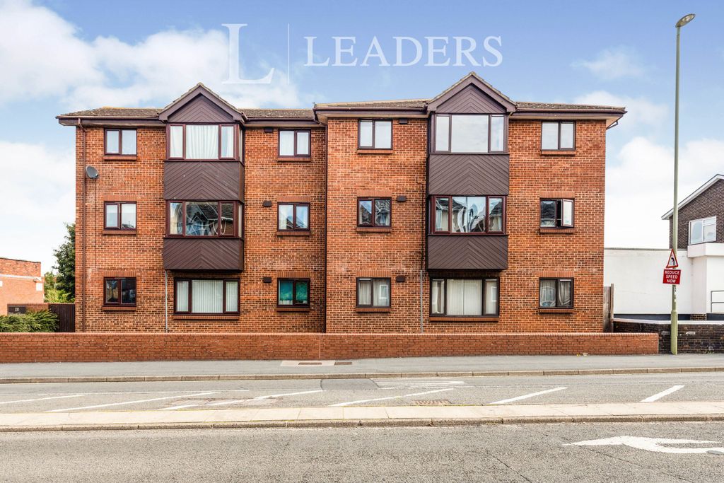 Property photo 1 of 11 079Ebeb0-53A5-4291-A