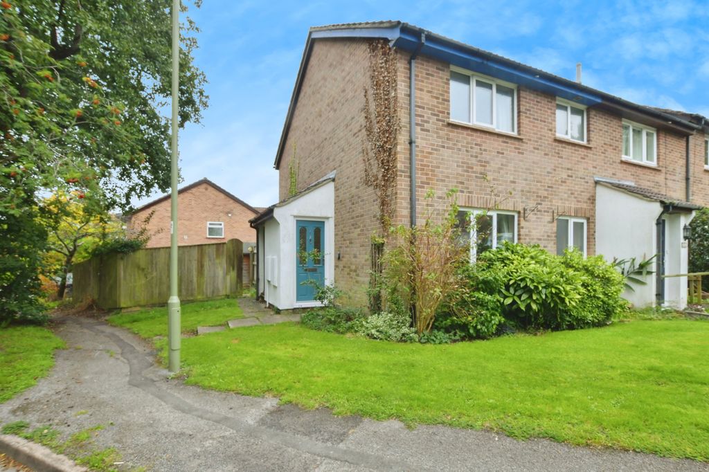 Property photo 1 of 20