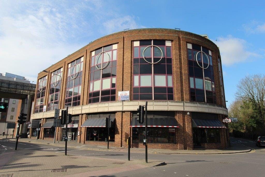 Property photo 1 of 8 Wood Street, Kingston Upon Thames Kt1