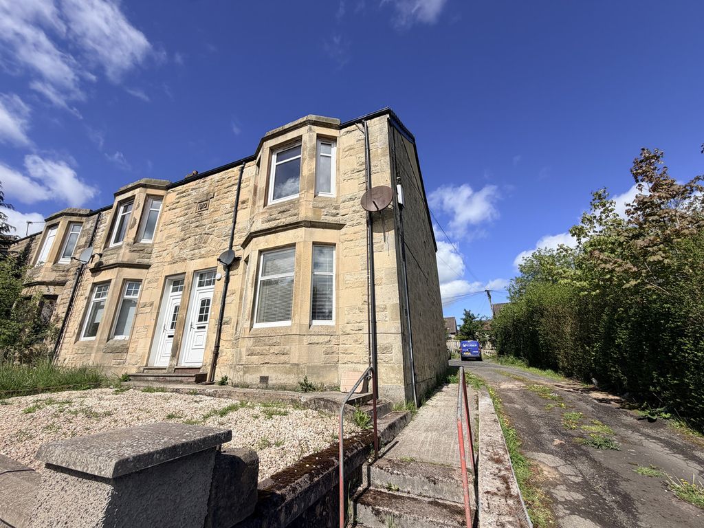 Property photo 1 of 4