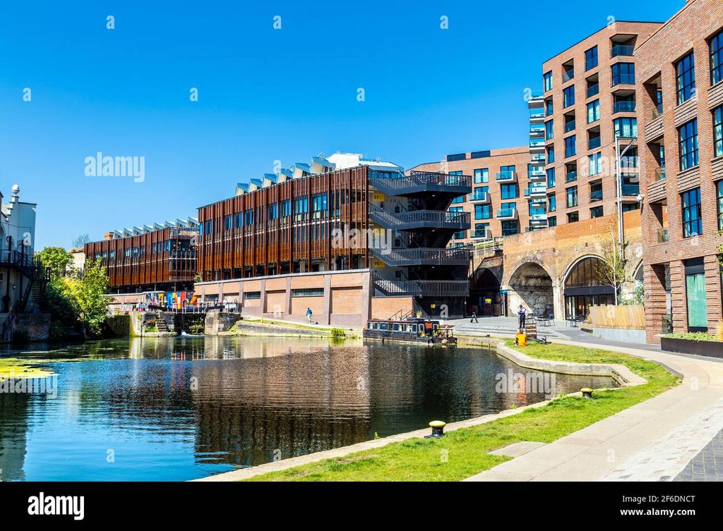 Property photo 1 of 2