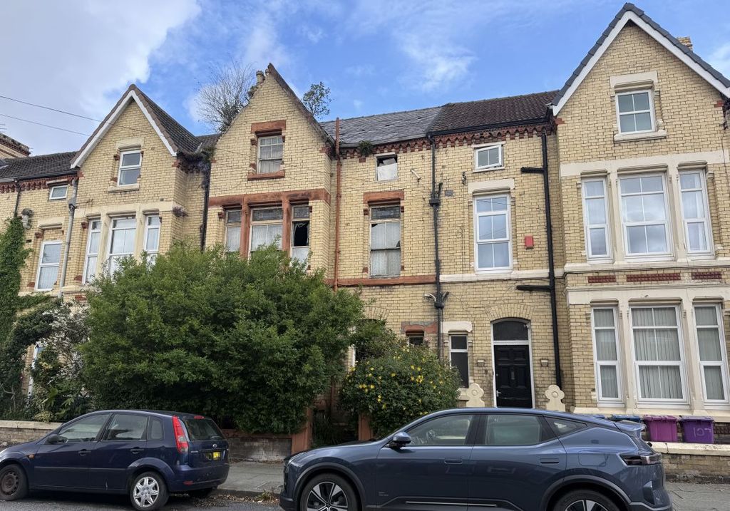 Property photo 1 of 1