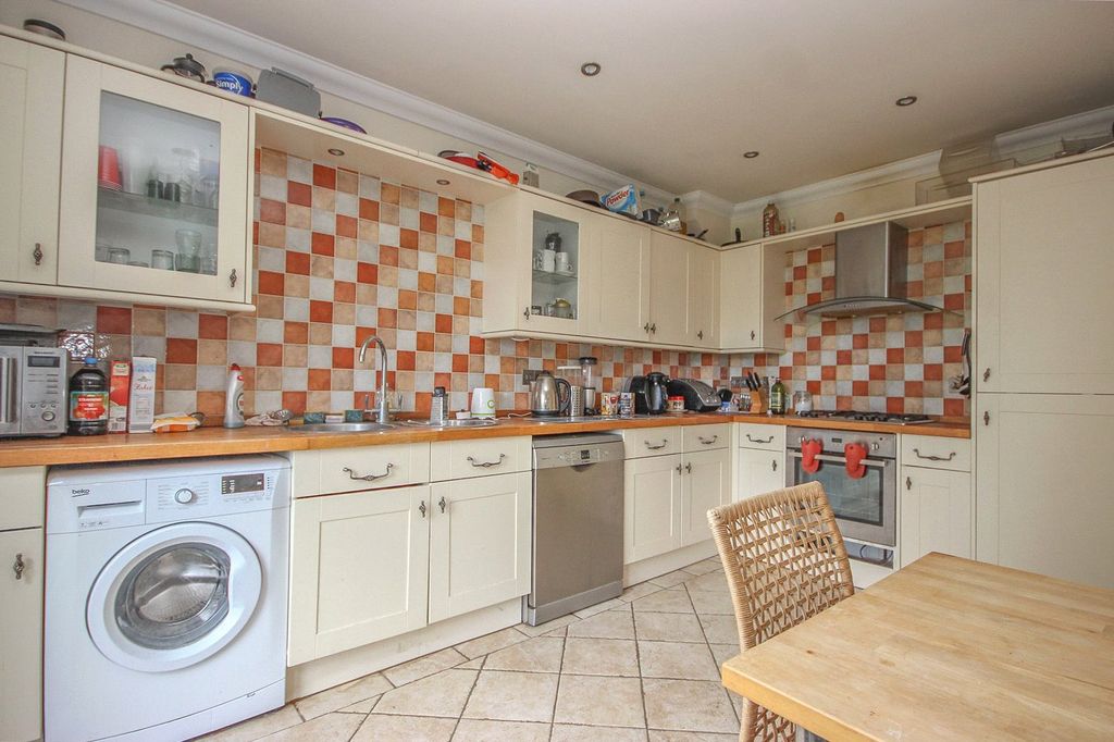 Property photo 2 of 6 Picture No. 02