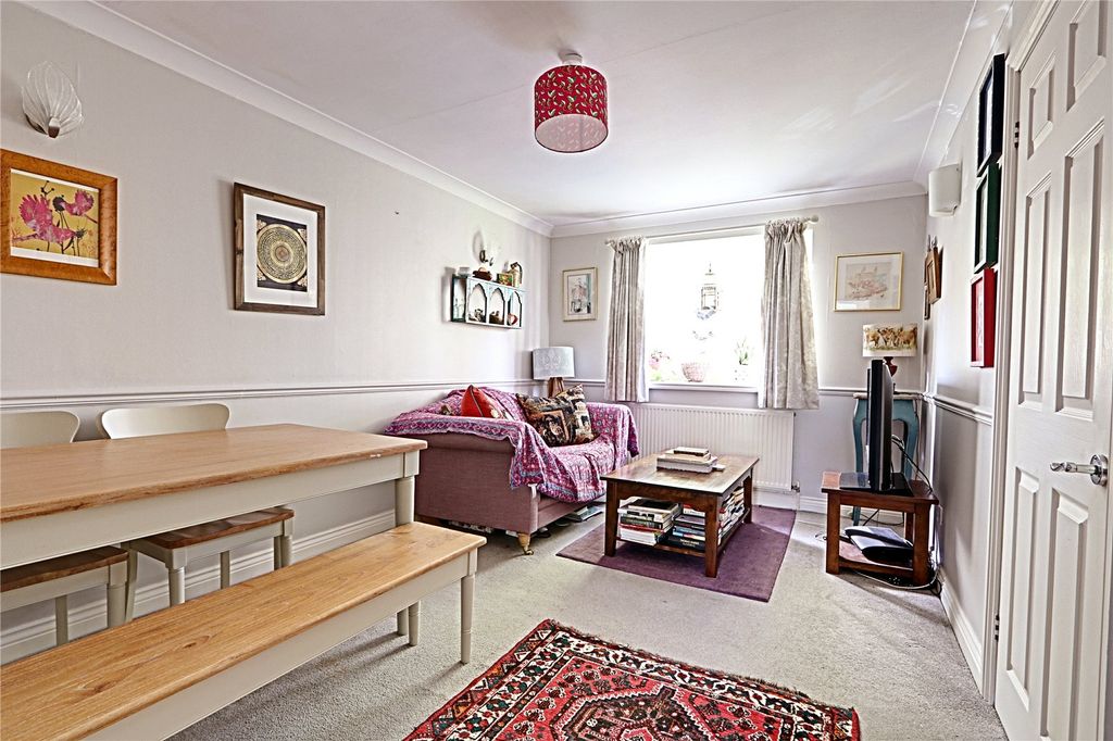 Property photo 2 of 6 Picture No. 02