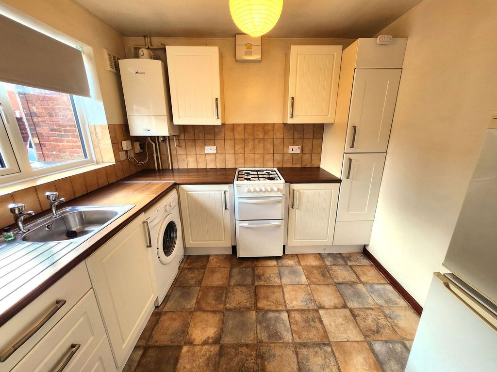 Property photo 3 of 11