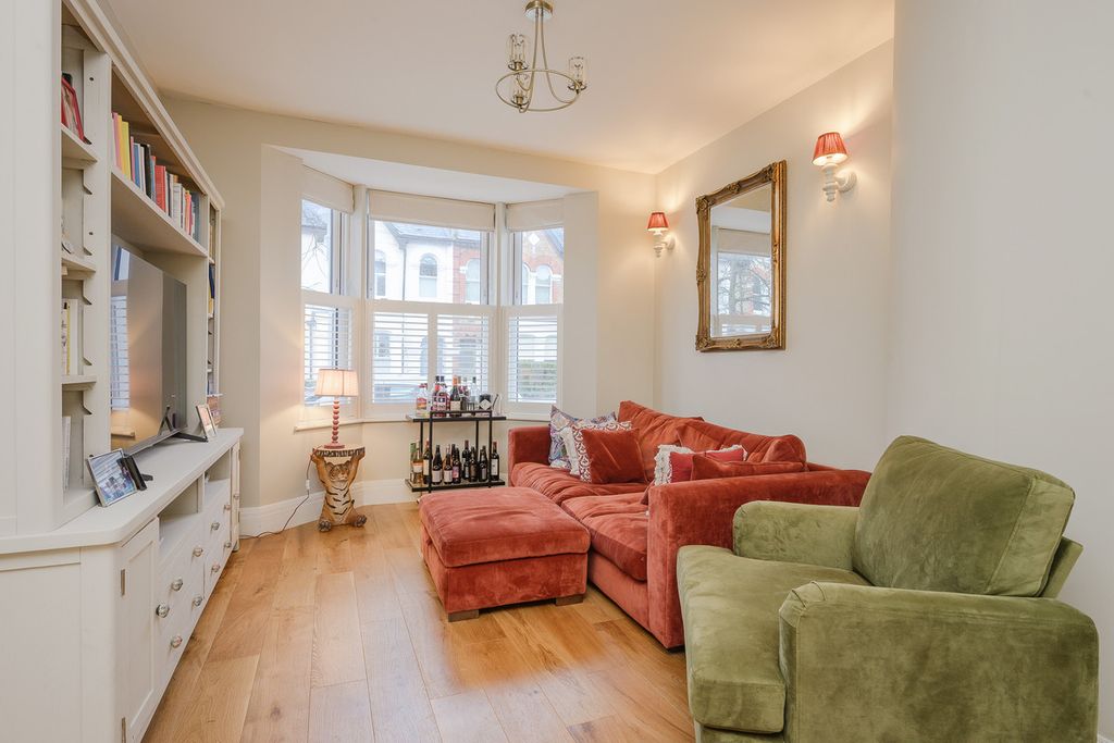 Property photo 3 of 16