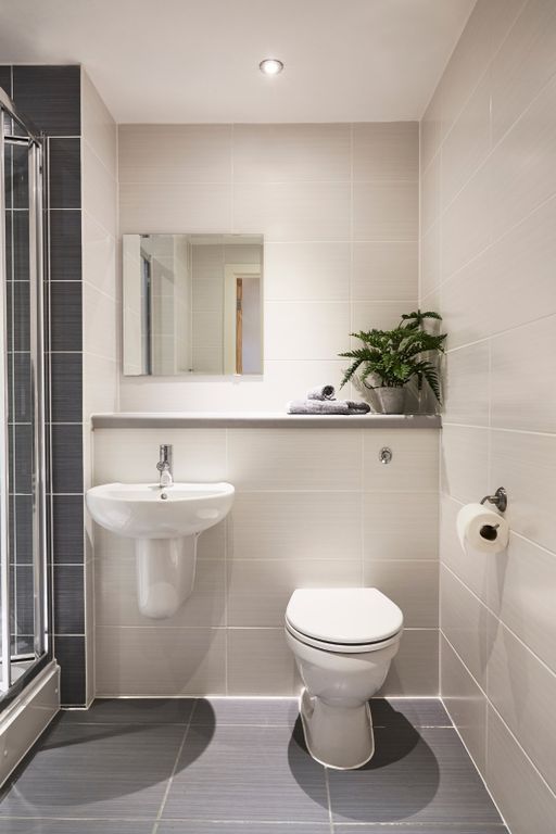 Property photo 2 of 8 Picture No. 17