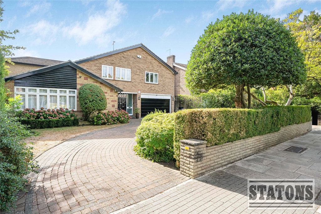 Property photo 1 of 30 Picture No. 04