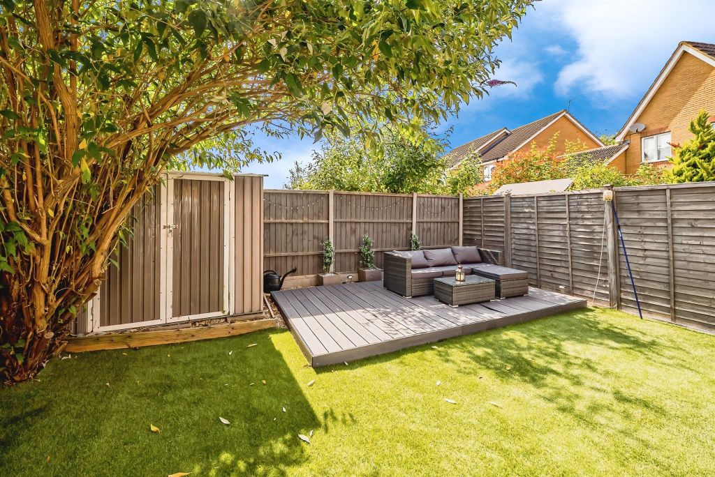 Property photo 2 of 17