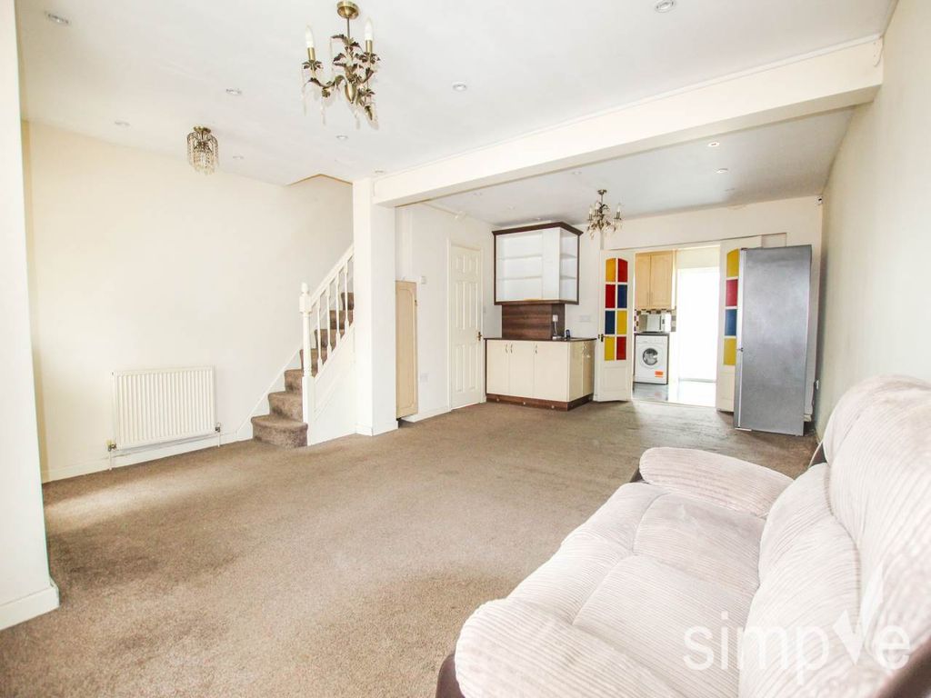 Property photo 2 of 16 Img_0743
