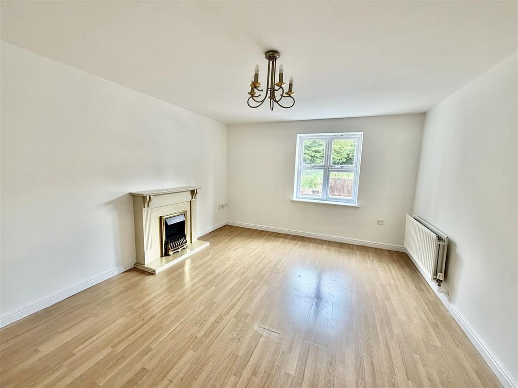 Property photo 2 of 6 The Property Comprises