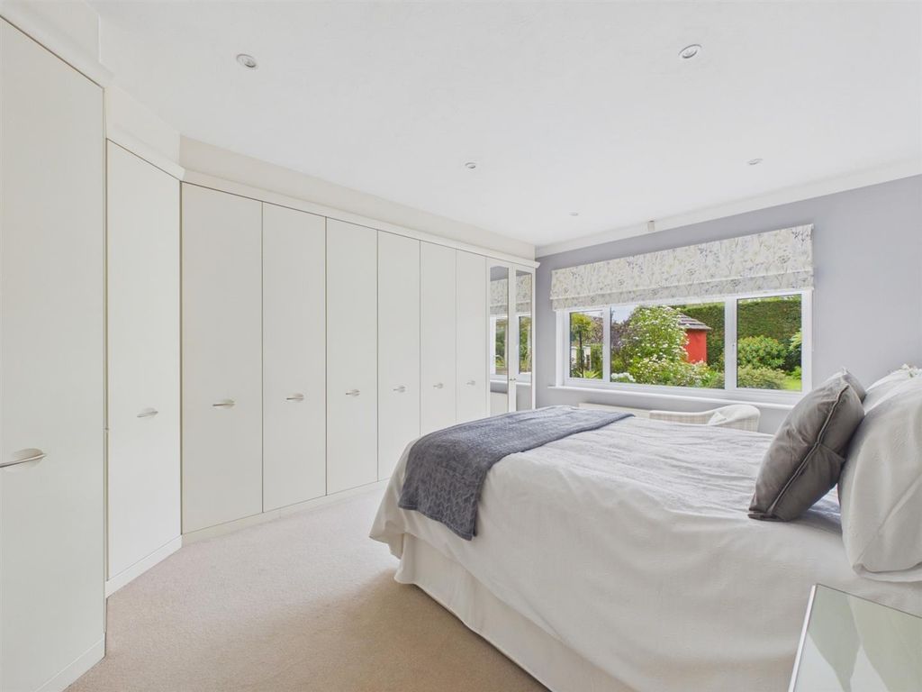 Additional image 19 of 5 bed detached house for saleRhydd Close, Barnards Green, Malvern WR14