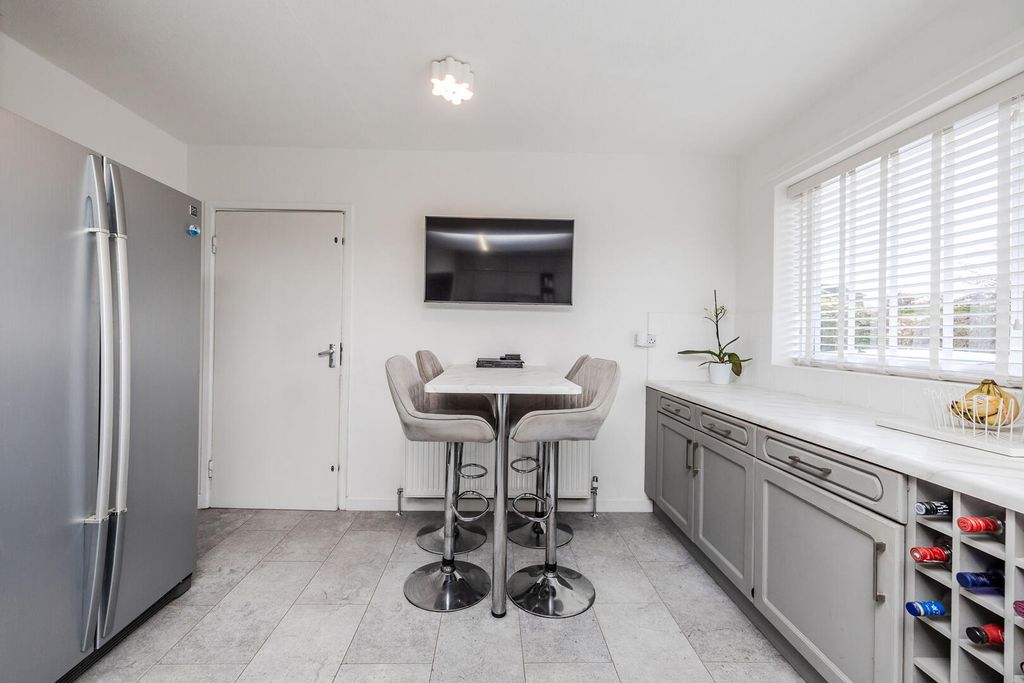 Additional image 7 of 4 bed property for saleBeech Court, Darras Hall, Ponteland, Newcastle Upon Tyne NE20