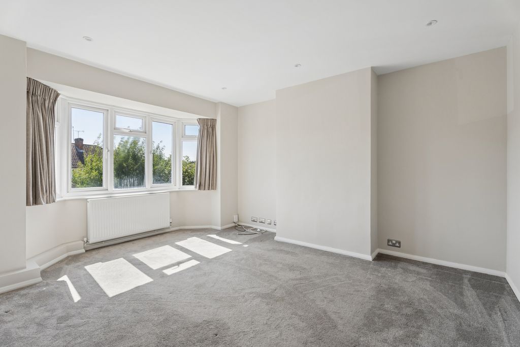 Property photo 2 of 14 Picture No. 06