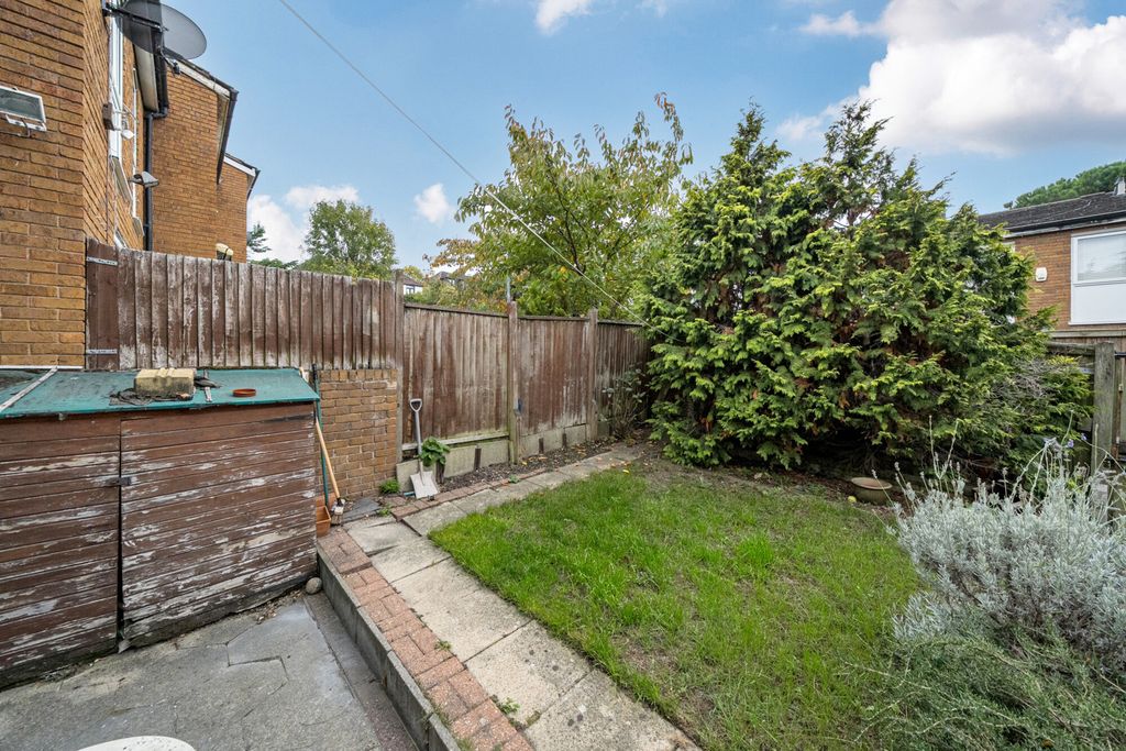 Property photo 3 of 17 Rear Garden