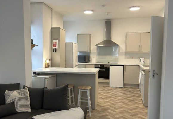 Property photo 1 of 13 9423602.Png