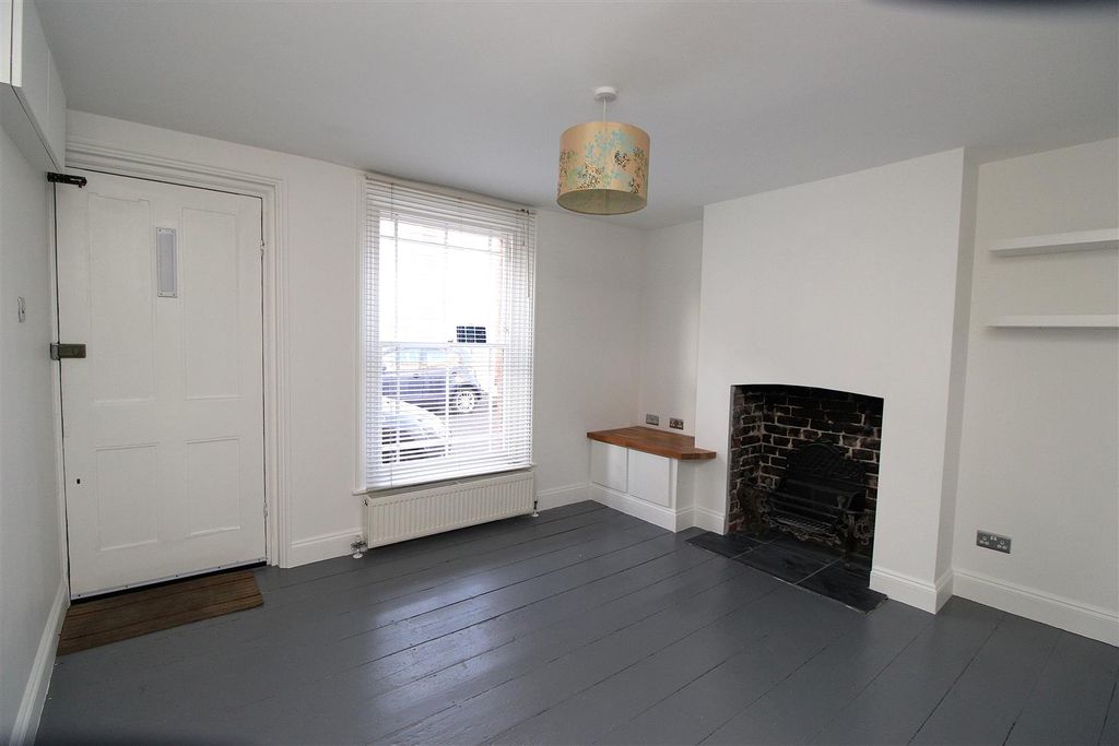 Property photo 2 of 13 Img_4017.Jpg