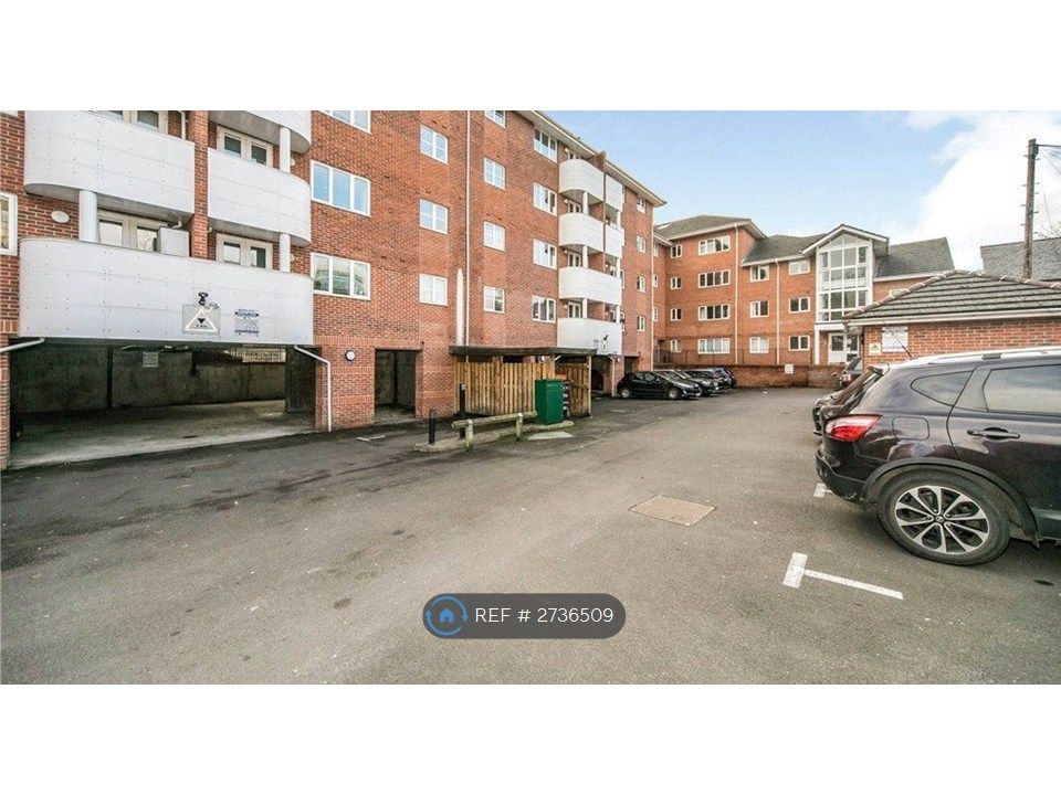 Property photo 2 of 10 Back