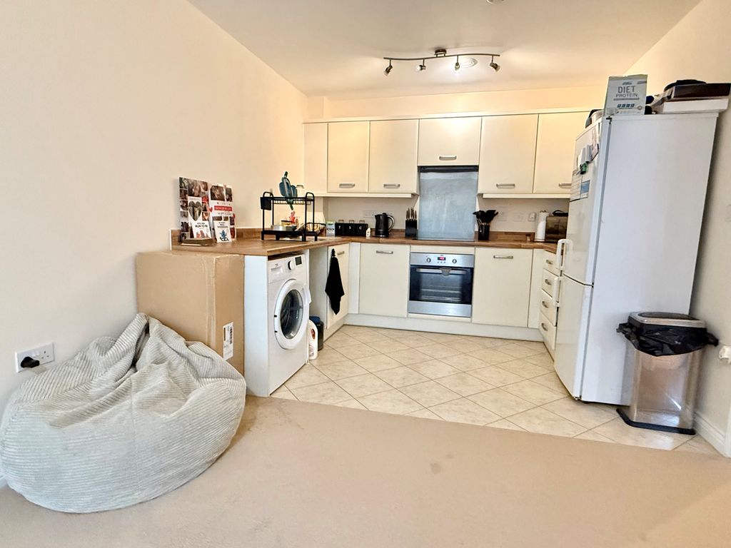 Property photo 2 of 7