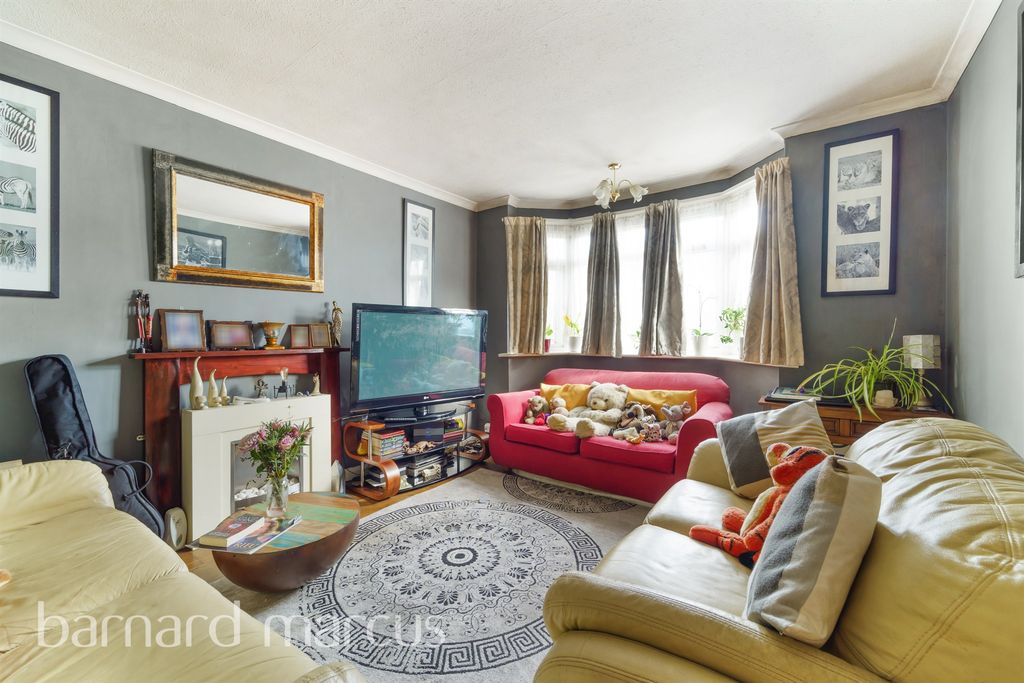 Property photo 2 of 7