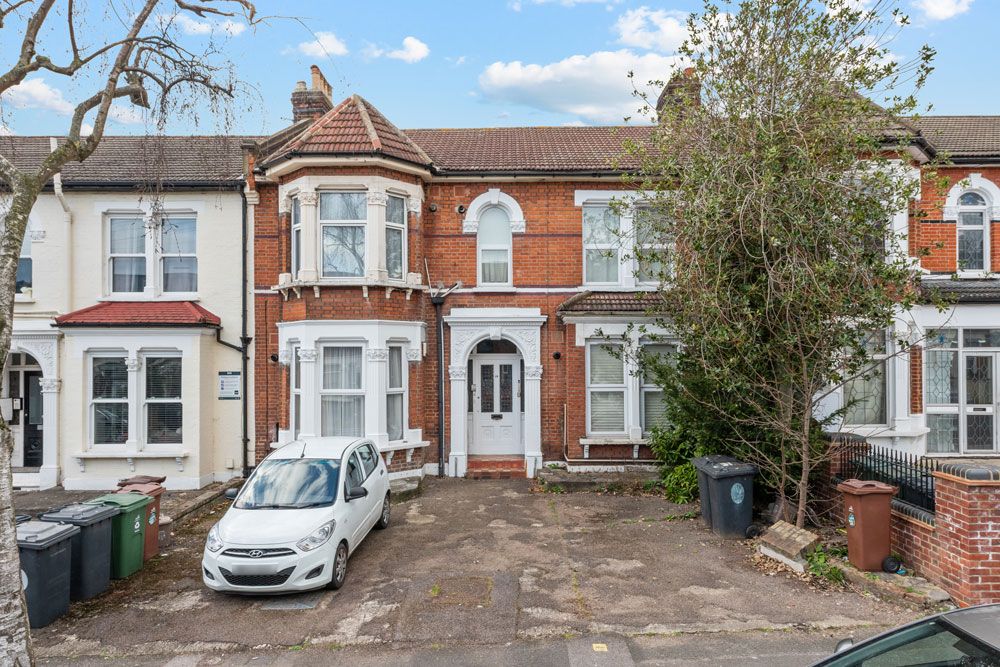 Property photo 1 of 16