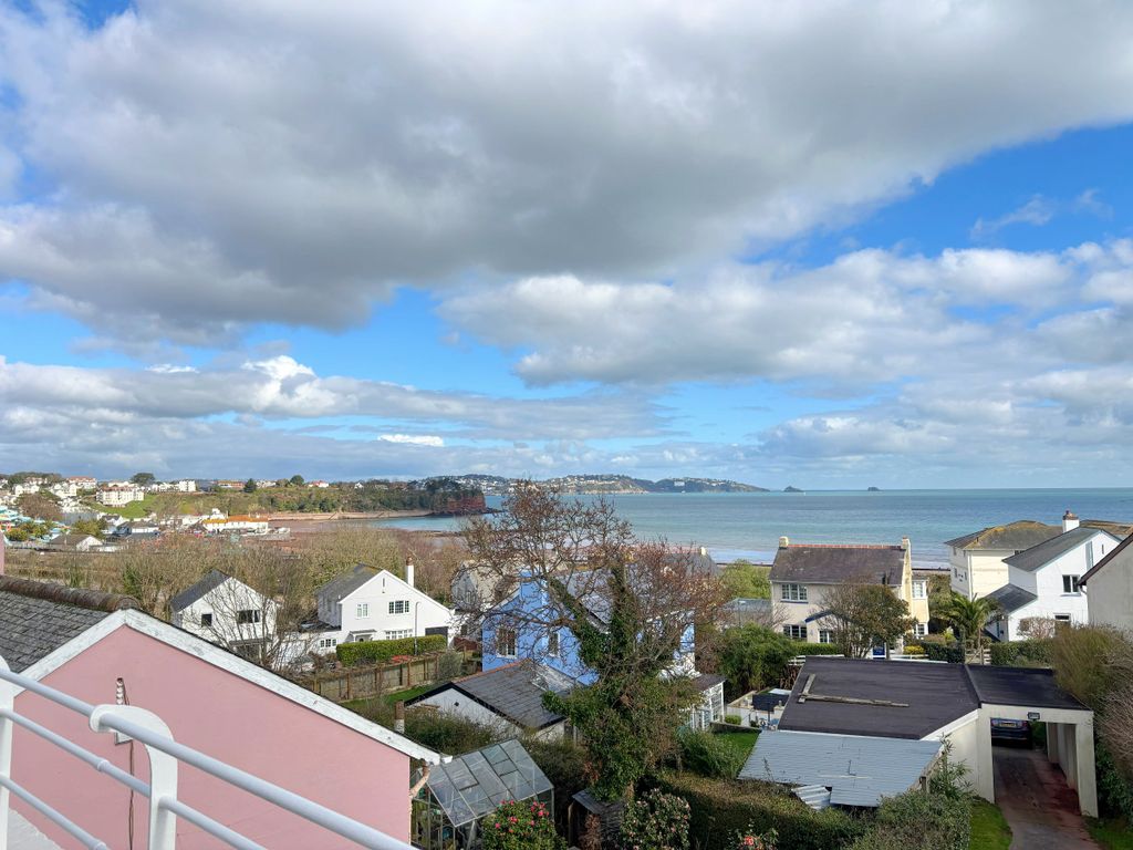 Property photo 3 of 26