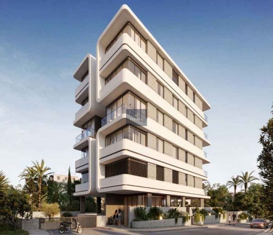 Property photo 2 of 25