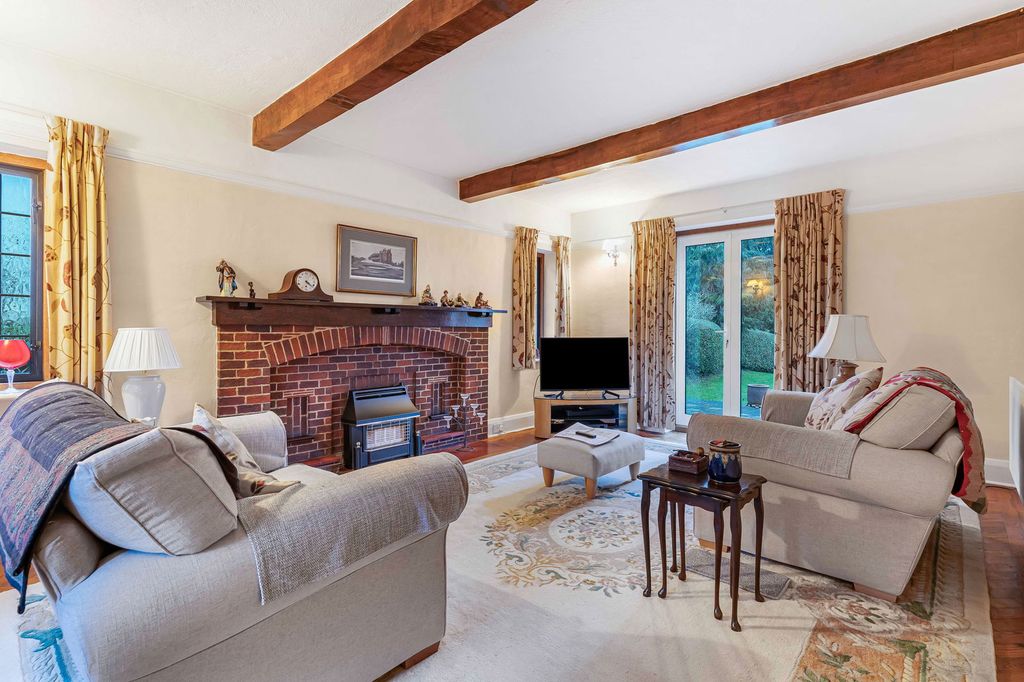 Property photo 2 of 24