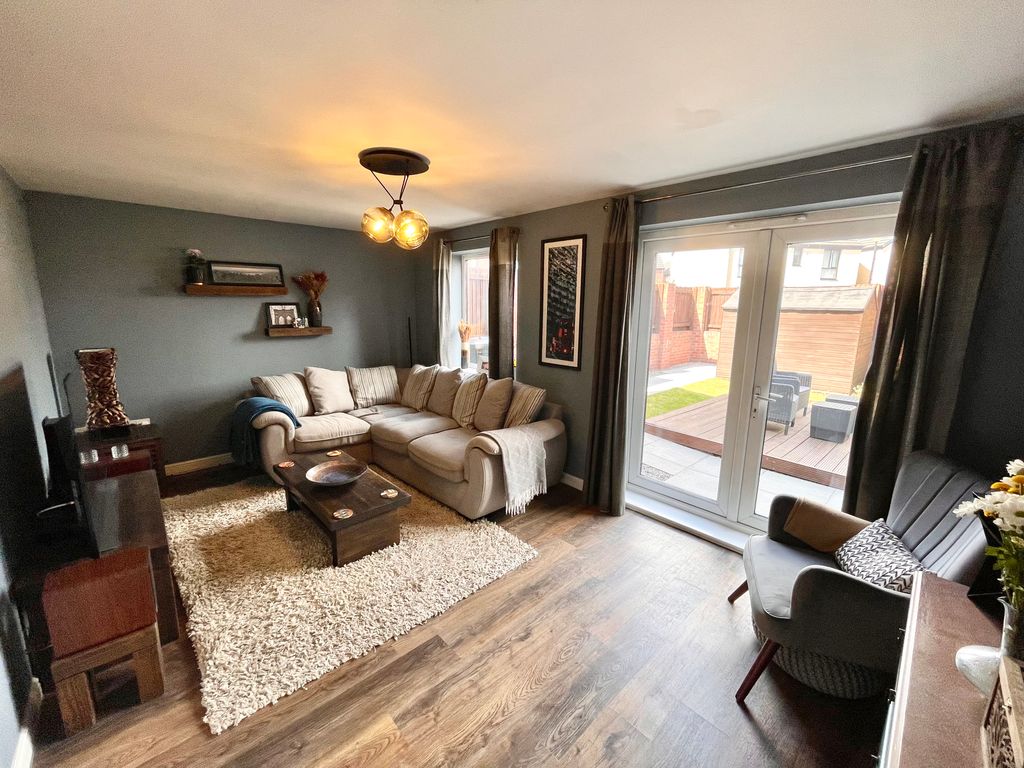 Property photo 2 of 23 Img_2881
