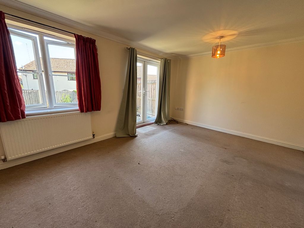 Property photo 3 of 7 Image