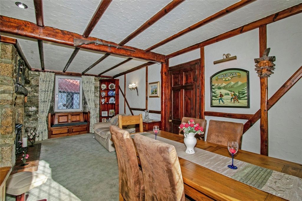 Property photo 2 of 16 Picture No. 29