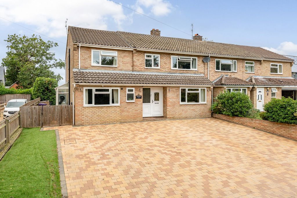 Property photo 1 of 29