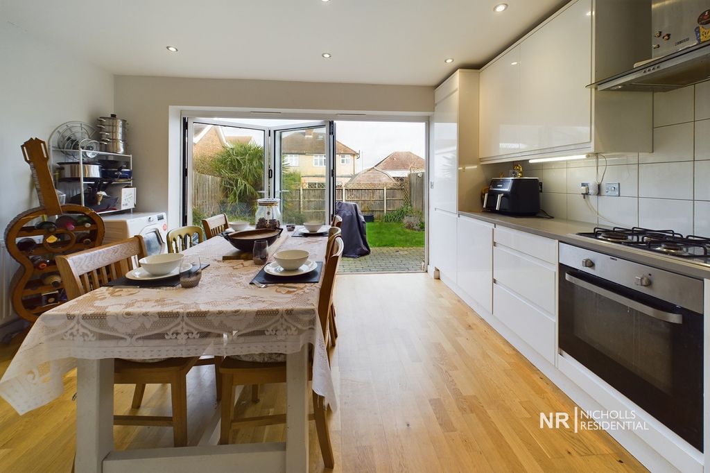 Property photo 3 of 25 Not Specified