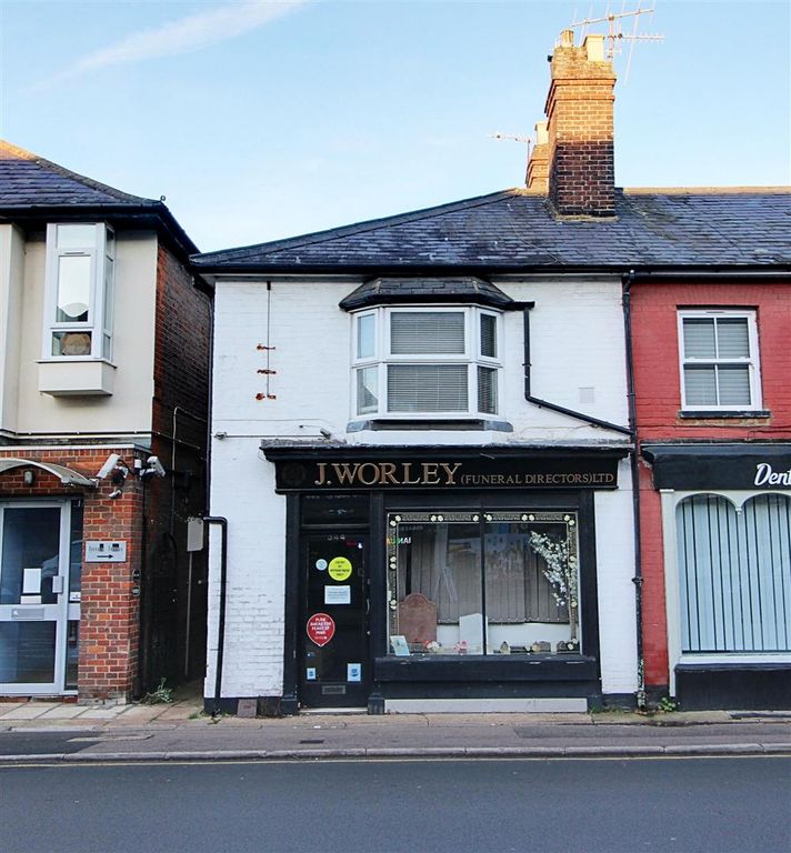 Property photo 1 of 29 Img_2035-Img_2037.Jpg