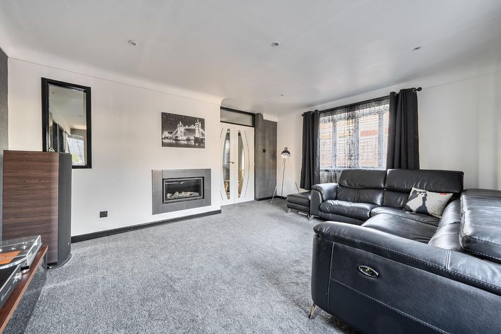 Property photo 3 of 14 1509185-2-6A8Ea9760d5Ea.Jpg