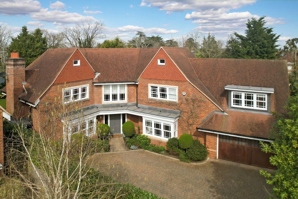 Property photo 1 of 19 Picture No. 32