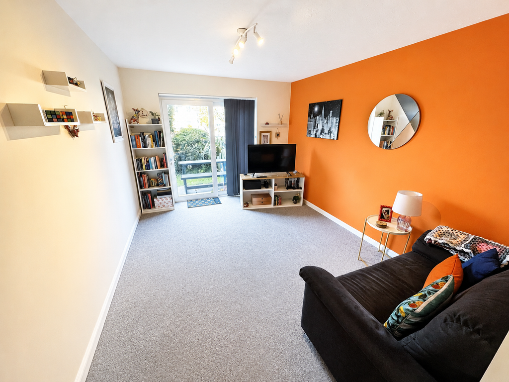 Property photo 3 of 13