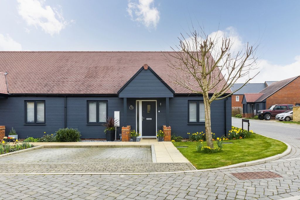 Property photo 1 of 24