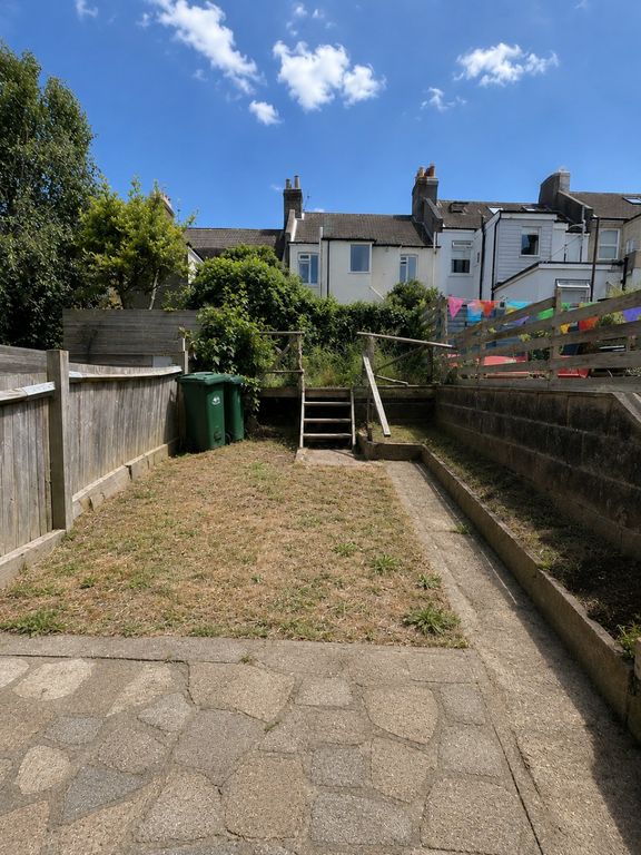 Property photo 2 of 7 5302961