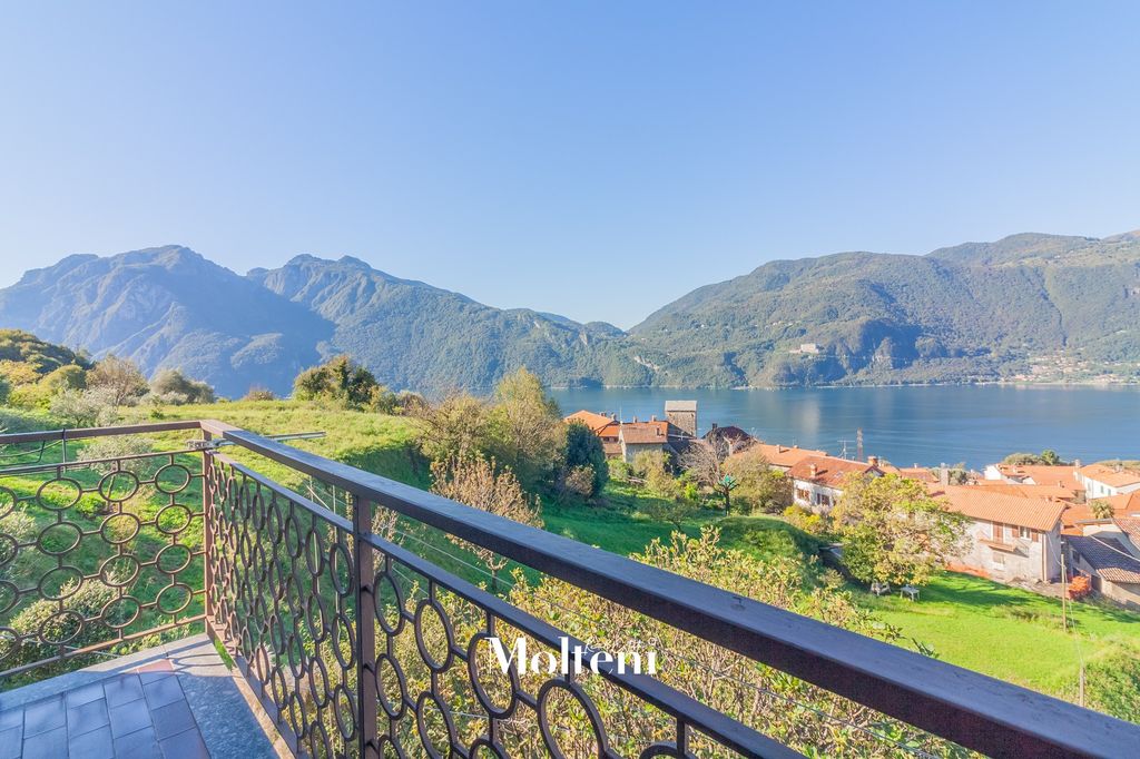 Property photo 2 of 44