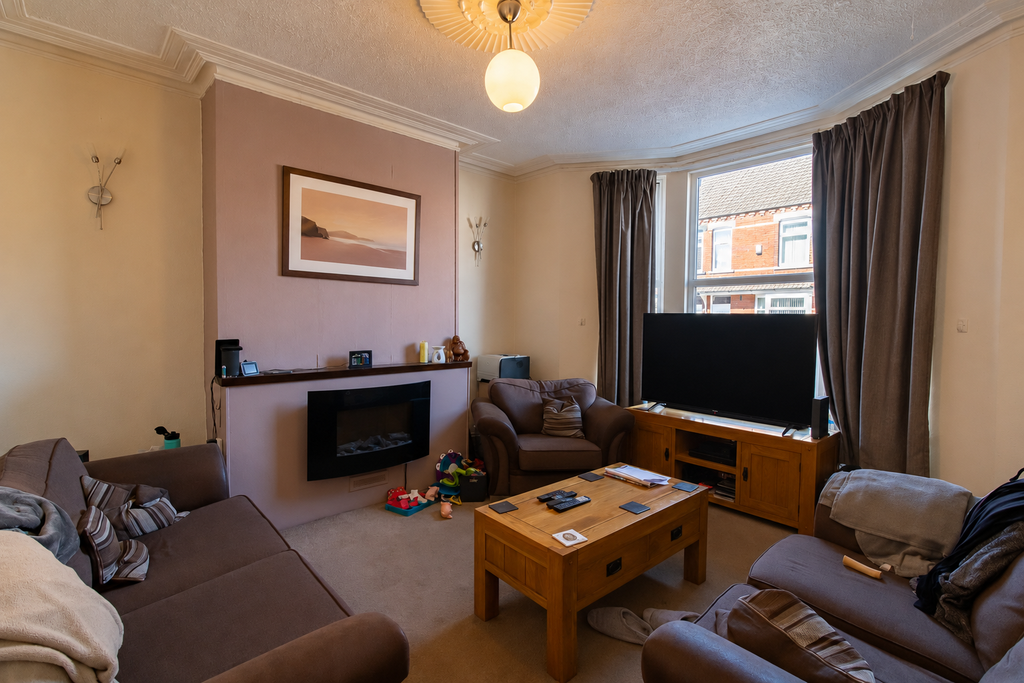 Property photo 2 of 13 Image 1