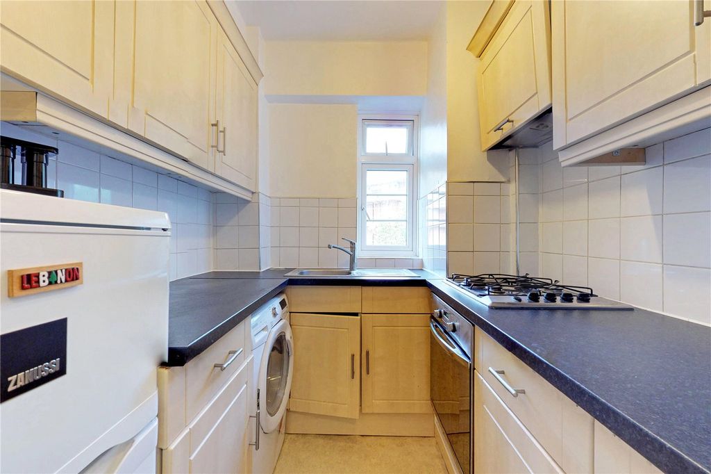 Property photo 2 of 15 Picture No. 69