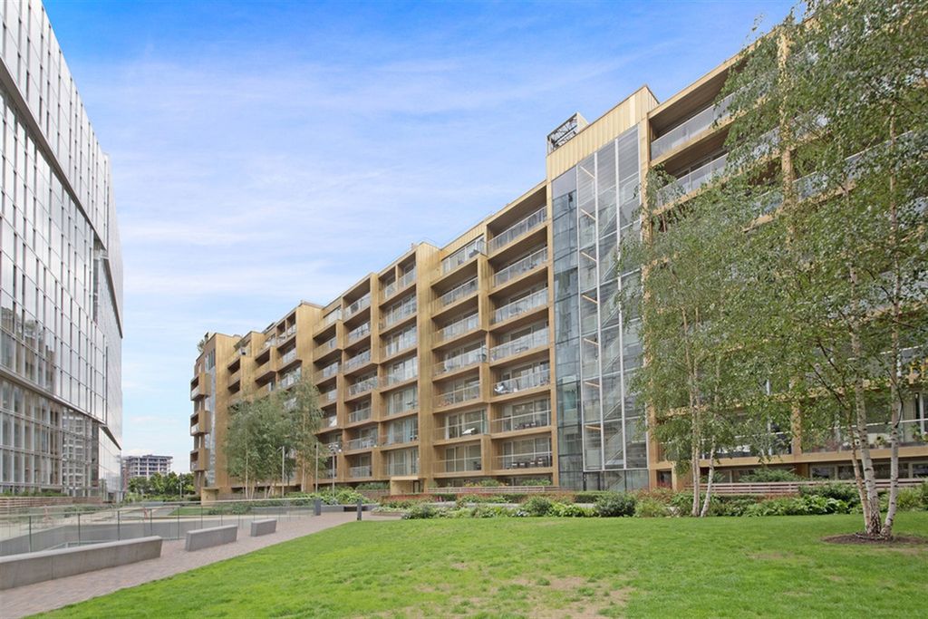 Property photo 1 of 4 (Main)