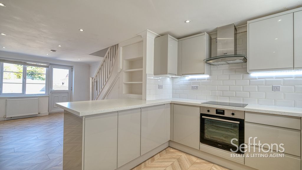 Property photo 2 of 20 Dscf9052_16