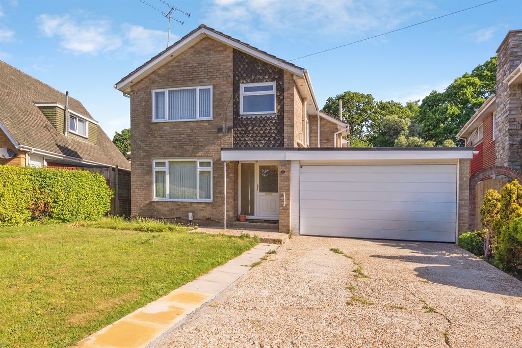 Property photo 1 of 27