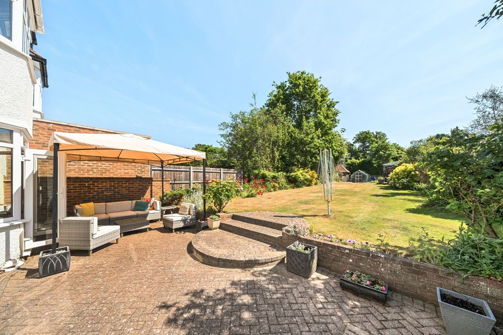 Property photo 2 of 16 6-682475d36d8c2-1289226-Arw-6