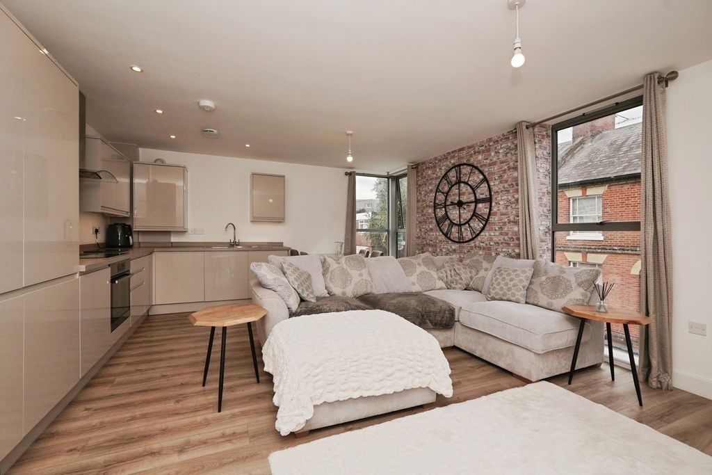 Property photo 1 of 17 Photo