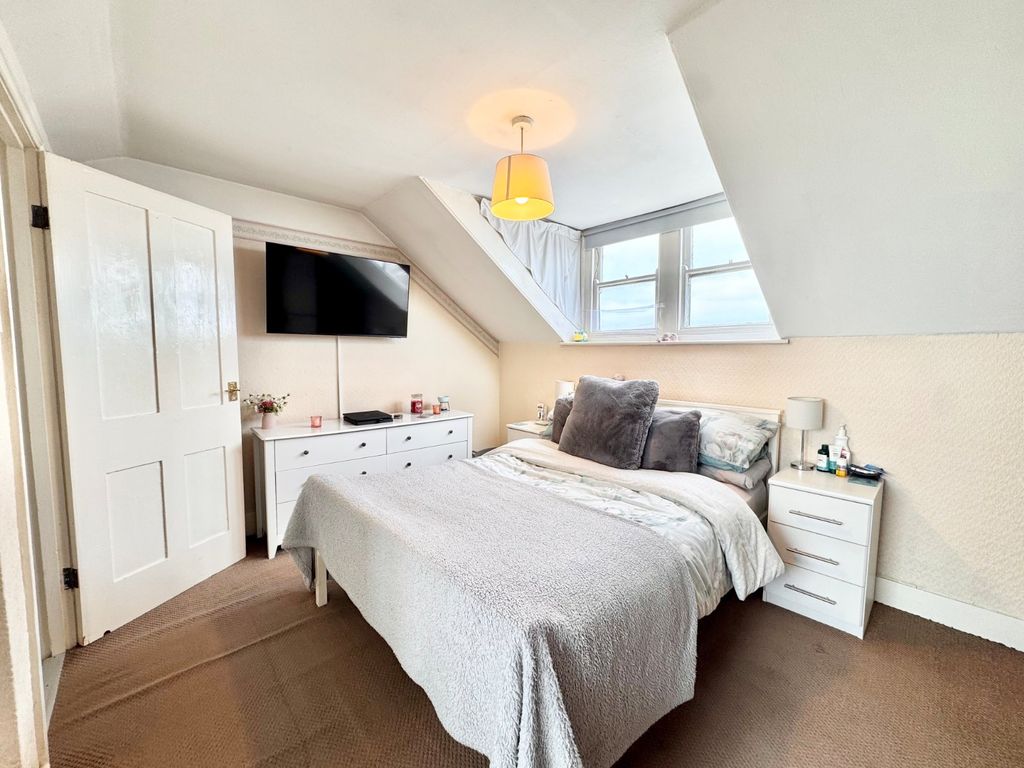 Property photo 3 of 4 Picture 3