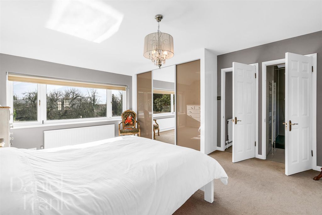 Additional image 26 of 5 bed detached house for saleTycehurst Hill, Loughton IG10